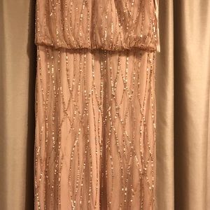 Adrianna Papell Dresses - Like new Adrianna Papell Brooklyn dress Adrianna Papell Dresses - Like new Adrianna Papell Brooklyn dress